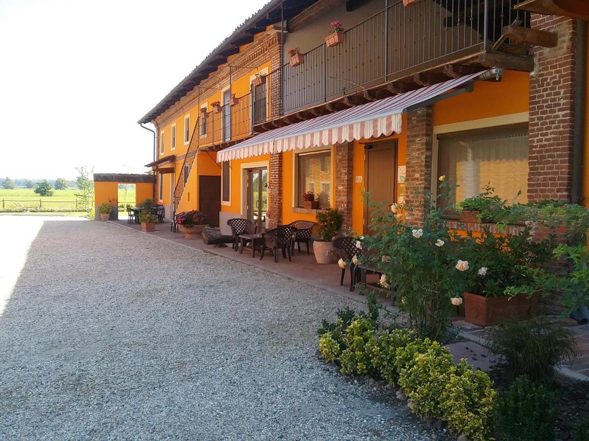 Agriturismo Raimondi Cominesi Amilcare Garlasco Exterior foto